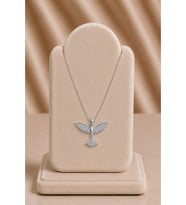 Taşlı Kanatlı Kuş Figürlü Silver Renk Çelik Kolye