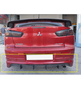 Mitsubishi Lancer Evo Arka Ek Mat Siyah Plastik Body Kit Karlık