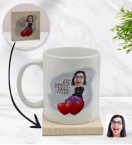 BK Gift Kişiye Özel En Güzel Anne Karikatürlü Beyaz Kupa Bardak ve Ahşap Bardak Altlığı Hediye Seti - Model 1