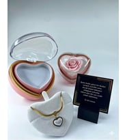 AROMA HEDİYE Sevgiliye & Anneye Özel Pembe Güllü Kalpli Kutuda İtalyan İnci Kalp Kolye – Romantik Hediye Seti