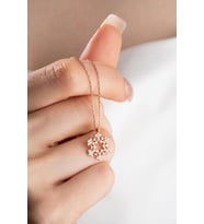 925 Ayar Gümüş Rose Kartanesi Tasarım Kolye