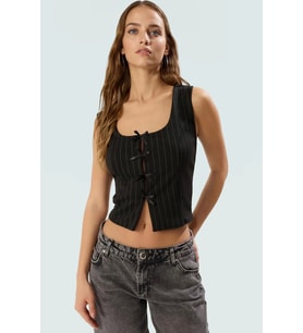 Kolsuz Bluz Yazlık Casual Fitted İnterlok Örme Kumaş Özenle Seçilmiş Kaliteli İşçilik (Siyah)