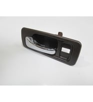 HONDA ACCORD- 90/93; ÖN KAPI İÇ AÇMA KOLU SOL KAHVERENGİ (ELCEĞİ NİKELAJLI) (HUSHAN) 72165-SM4-003Z-