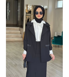 LYCRA GABARDIN KISA GENİŞ YAKALI CEPLİ CEKET (Siyah)