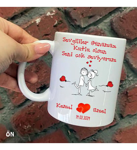 Size Özel Sevgili Kalpli İsimli Baskılı Kupa Bardaklar