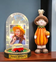 Kişiye Özel Fotoğraflı Yazılı Led Işıklı Fanus ve Bal Kabağı Biblosu (Model 4)