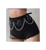 Metal Halkalı Zincir Detaylı Gotik Harness Kemer