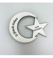 Kişiye Özel İsimli O Şimdi Asker Magneti Ahşap Magnet 20 Adet Mıknatıslı (Beyaz-Krem)