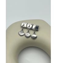 Çelik Silver Deniz Kabuğu Sallantılı Nomi Charm - 25crm101