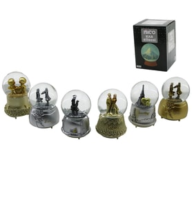 BÜYÜK BOY - 10CM PİLLİ - IŞIKLI MÜZİKLİ KAR KÜRESİ CAM ESKİTME İNSAN FİGÜRLÜ - DESEN MİX RENKLİ HERHANGİ BİR TANESİ GÖNDERİLİR (5668)