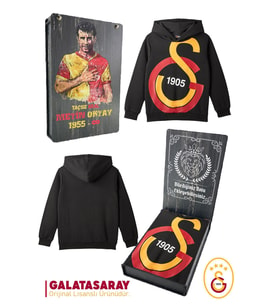 Galatasaray Orijinal Lisanslı Büyük Logo Çocuk Sweat Kişiye Özel Metin Oktay Baskılı Ahşap Kutulu (Siyah-Kırmızı)