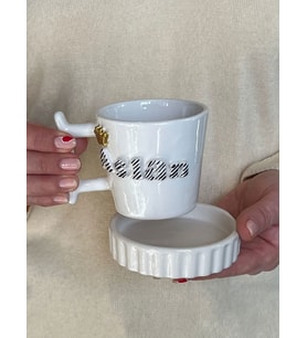 TAÇ FİGÜRLÜ İSİMLİ KUPA FİNCAN MUG (Krem)