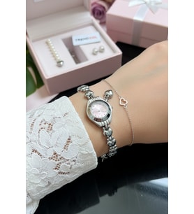 Kalp Charmlı Gümüş Kalpli Kordon Minimal Yuvarlak Kasa Kadın Vintage Kol Saati