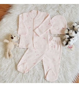 Bebek ay yıldız desenli takım alt üst şapka (pijama takımı ) 03 ay