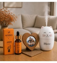 NYORA Kişiye Özel Ahşap Kalp Çerçeve Meow Temalı H2O Hava Nemlendirici Cihaz Amber Kokulu 20 Ml Damlalıklı Aroma Terapi Esansiyel Yağ