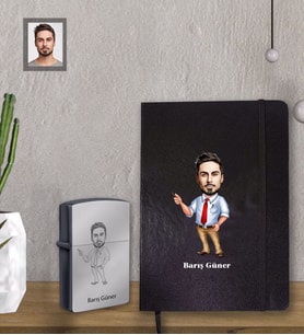 Kişiye Özel Yılbaşı Erkek Karikatürlü Siyah Defter Çakmak Hediye Seti Bay-16 (Model 1)