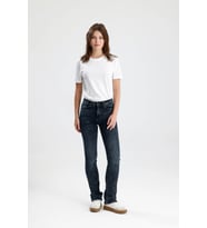 Yeni Sezon Koyu Indigo Denim Monica24 Yumuşak Doğal His Veren Kadın Jean Pantolon