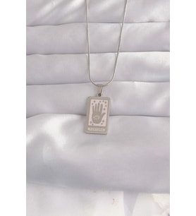 316L Çelik Gümüş Renk Pembe Mineli El Figür Tarot Kolye 5886 - HPSBYI7695-9193