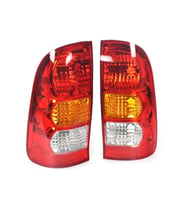 Toyota Hilux Sağ + Sol Arka Stop Lambası Takımı 2006--2011