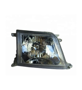 Toyota Land Cruiser 1999-2002 Far Sağ 81130-6A130