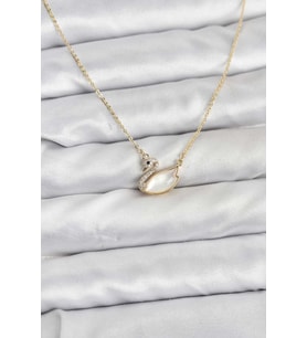 Pirinç Gold Renk Kuğu Model Kadın Kolye - TJ-BKO10798