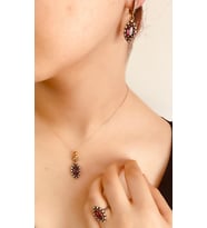 Safir Taşlı 925 Ayar Gümüş Üçlü Otantik Set Takı (Kırmızı)