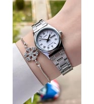 Casio CSISTE28 Kadranı BeyazTakvimli Hediye Paketli Kadın Kol Saati ve Bileklik