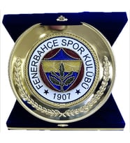 Kişiye Özel İsim Yazılı Fenerbahçe Logolu Lüks Altın Tabak Plaket - Kadife Kutulu Taraftar Hediyesi