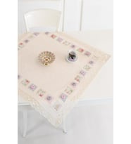 Naturel Yamalı Dantel Kenarlı İplik İşlemeli 90x90 Masa Örtüsü (Natural)