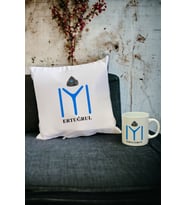IYI Kupa Bardak ve Yastık Set (Beyaz)