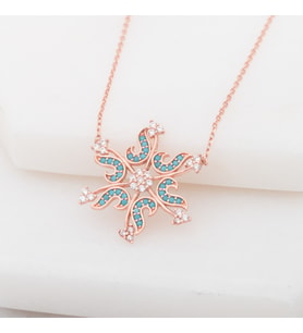 KAR TANESİ TAŞLI KALP 925 AYAR GÜMÜŞ KOLYE