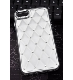 iPhone 7 / 8 Uyumlu Baklava Desenli Pırlanta Taşlı Sert Kapak Kılıf Beyaz