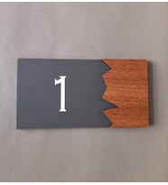 Wooden Serisi Pleksi Kapı Numarası