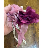 14X8 CM ÇİFT GÜLLÜ TAŞLI PÜSKÜLLÜ KADIN BROŞ YAKA İĞNESİ