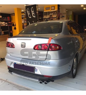 Seat Cordoba Bagaj Üstü Slim Spoiler Piano Black Parlak Siyah