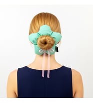 WoodyCord El Yapımı Mint Yeşili Pembe Fiyonklu Çiçek Scrunchie Topuz Tokası