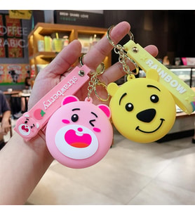 Winnie The Pooh Bozuk Para Cüzdanı Anahtarlık