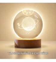 Ahşap Standlı Sarı Işıklı Dekoratif Küre Kız Figürü Tasarım