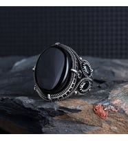 OVAL MODEL ONİX TAŞLI 925 AYAR GÜMÜŞ YÜZÜK