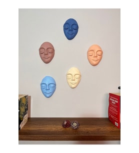 El Yapımı Özel Tasarım Duvar Maskları 5'li Set (Çok Renkli)