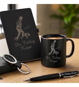 İsme Özel  Mustafa Kemal Atatürk Tasarım Kupa Bardak, Defter, Kalem, Anahtarlık  Premium Tasarım Erkek Kadın Hediye Seti