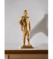 Ayakta Duran Mustafa Kemal Atatürk Dekoratif Biblo (Gold)