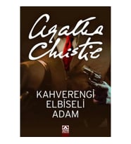 Kahverengi Elbiseli Adam