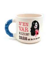 Nen Var Kuzum? Baskılı Mavi Kulplu Boncuk Kupa