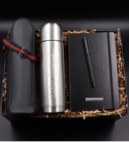Kişiye Özel 500 ML Deri Çantalı Gri Çelik Termos & Siyah Defter & Siyah Mat Roller Kalem Hediye Seti