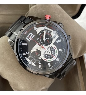 Spor Erkek Kol Saati Metal Kasa En Çok Satan Özel Seri Babaya Arkadaşa Sevgiliye Eşe Kardeşe Hediye Popüler Son Moda Tarz Şık Elegant Karizma Kaliteli Yeni Sezon İndirimli Fırsat En Sevilen Rolex Diesel M Kors Stil Tarz Siyah Renk