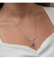 Kristal Zirkon Taşlı Kalp 925 Ayar Gümüş Kadın Kolye