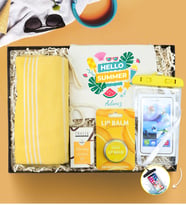 Yaza Özel Ham Bez El Çantası & Thalia LipBalm & Thalia Vegan Sabun & Peştemal & Su Geçirmez Telefon Kılıfı Hediye Seti