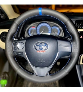 DİKİŞLİ DİREKSİYON KILIFI NOKTA SİYAH DERİ MAVİ YÜZÜK / DİKİŞ TOYOTA COROLLA 2002-2026 ARASI