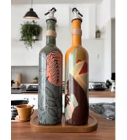 Modern Tasarımlı Kadın Desenli Renkli 750 ml Zeytinyağı Sıvıyağ Şişesi Yağdanlık Yağlık 2'li Set (Çok Renkli)